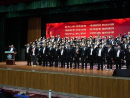 烈焰SF：勇者无畏的战场征程