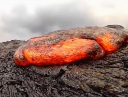 火山冒险：勇闯火山灼热的未知领域！