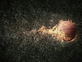 烈焰之夜：火焰在黑夜中的神秘表现